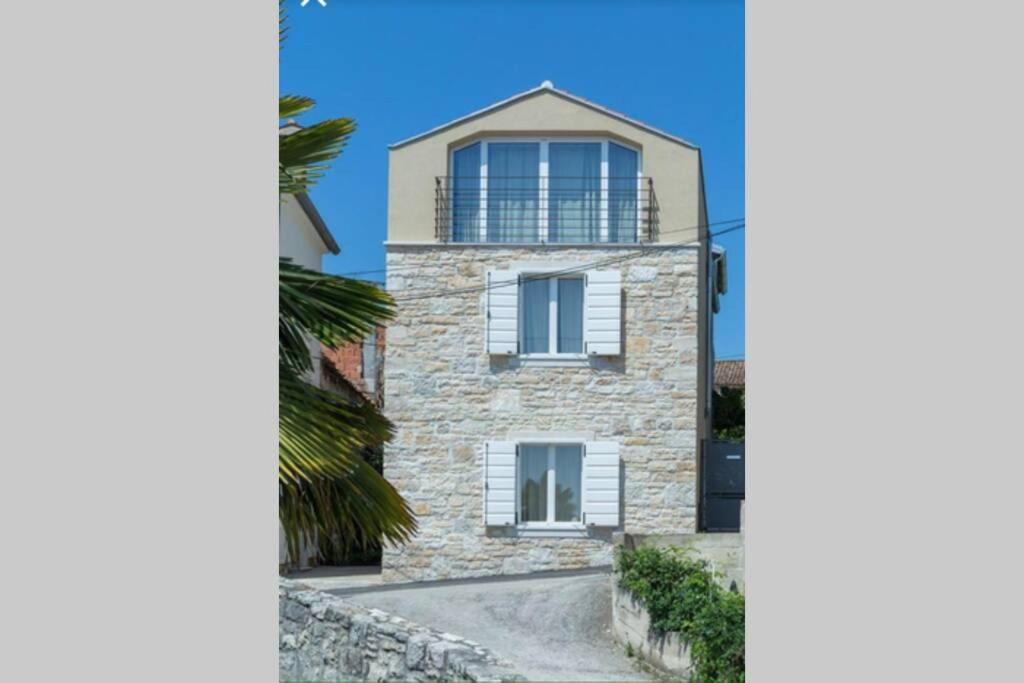 Apartment Sea View House Fontera